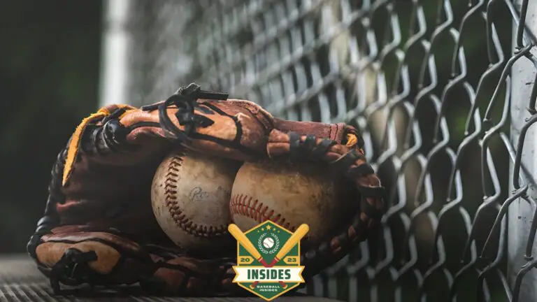 How to Clean the Inside of a Baseball Glove?